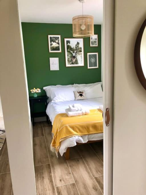 Linden Suite Горинг Экстерьер фото