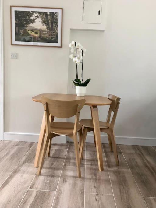 Linden Suite Горинг Экстерьер фото