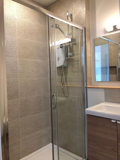 Linden Suite Горинг Экстерьер фото